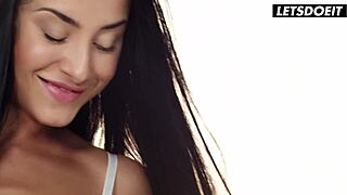 gorgeous fit girl anna rose with horny stud in sensual scene