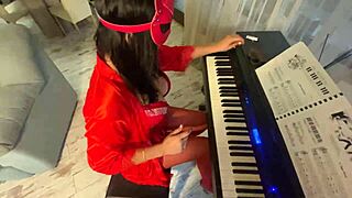 I'm milfycalla with dik