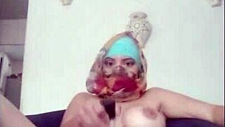 Real Amateur Arab in Hijab Squirting on Webcam?