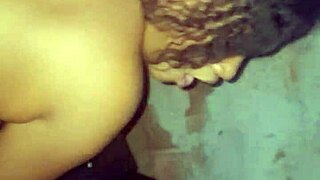 Parei A Moto No Beco E Meti Leite Na Buceta Dela Ali Mesmo