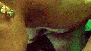 Señora sucking my dick nicely in amateur video.