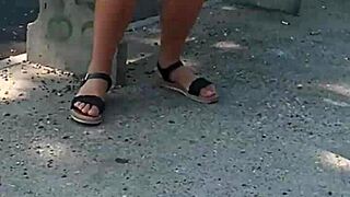 Milf flashes naked ass on public street