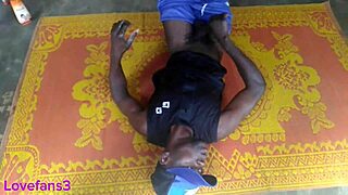 trying to cum out with machine and toys