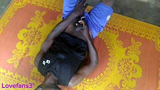 trying to cum out with machine and toys