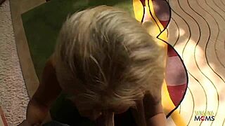 Hard fucking therapy for horny blonde