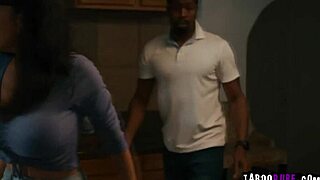 Newlyweds Fuck Intensely In Haunted House