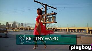 ebony milf eugena washington exposes beautiful natural body and poses naked