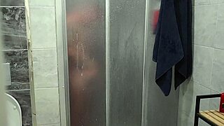 I won't tell my stepdaughter if you lick my pussy