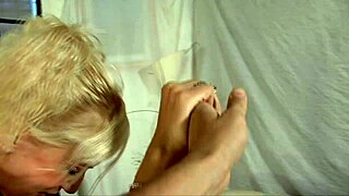 Fucking Blonde Mom With Shaved Pussy And Anal Fingering