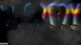 Uh, zmyselná učiteľka Alice Maze dostáva nohu do zadku... divoký fisting tiež!