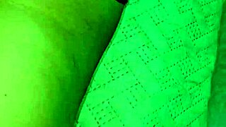 casting latinas with big assets