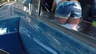 Sensual MILF Gets Voyeur Creampie in Her Wet Pussy