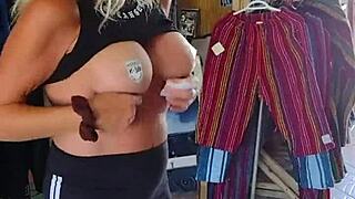 Nude Milf in Public Outdoors