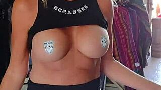 Nude Milf in Public Outdoors