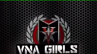 How does Jessica Jaymes make Nikki Benz climax so hard in lesbian heat?