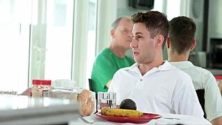 Does familystrokes milf stepmom fuck?