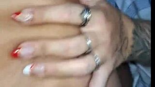 Aku Biarin Suami Ku Ngentot Adik Tiri Ku