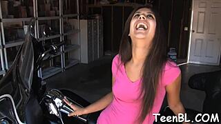 Watching Chick Play with Twat Makes Dude So Hungry for Fucking