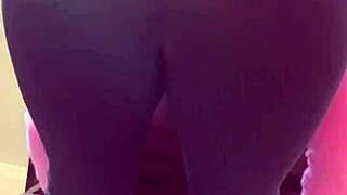 i like that mature gringa with good ass