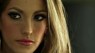 jenna haze gives in to pantie fetish!