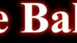 I seduce my stepmom riskily.