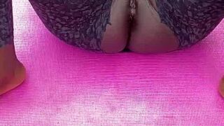 Ebony milf spreads pussy during morning workout!