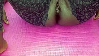 Ebony milf spreads pussy during morning workout!