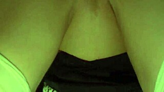 Chelsea Sax And Cindy Behr Give Blowjobs!