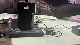 Pussy Machine Operator Squirts Huge