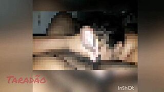 น้ำเงี่ยนราดก้นโสเภณี