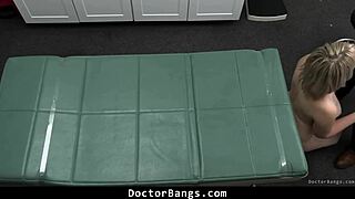 teen agrees to doctor's treatment