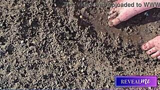 I reveal my foot fetish fantasy with sexy soles and toe-sucking delight