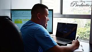 Housewife Requires Huge Cock Treatment For Pussy Ass Riding!