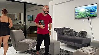 soldierhughcock tempts linda clauss with great ass for licking