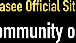 Charlee Chase Vibes Her Trimmed Pussy Sensually.