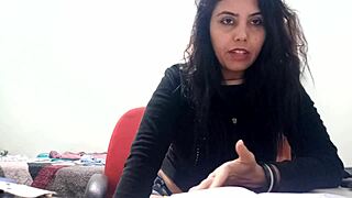 Sarah Rosa bagikan fetish teranehnya di vlog