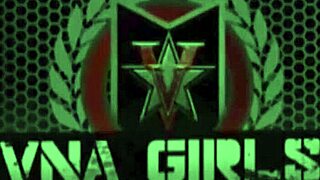 שתי חמות עם שדיים גדולים ליסה אן וסופי די גומרות בסקס לסבי אינטנסיבי