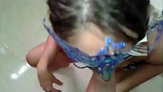 i see coroa swallowin cum on tits