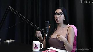 Renatinha Melo, Tifany Rocha, and Didy Reis in glamorous outdoor casting compilation.