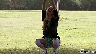 tasha reign pleasures her tight anus!