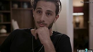 Teen Asks Bisexual Stepmom To Share Boyfriend