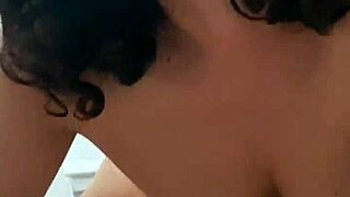 Anna Maria gives awesome BJ