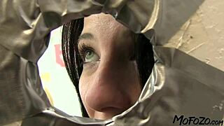 BLACK HAIRED AMATEUR SWALLOWS CUM AFTER SLOPPY DEEPTHROAT