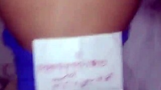 Arab milf wife shows off her sexy hot ass 😘