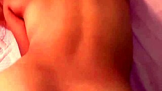 me dijo que solo la puntita pero cambio de opinion al verme la verga