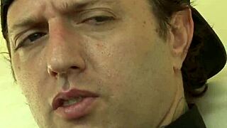 Real MILF Receives Cumshot After Anal Assfucking