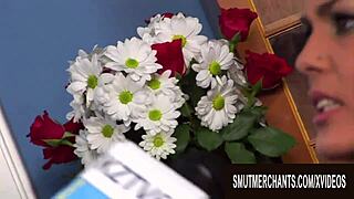 reporters tarra white and jasmine black enjoy group interview