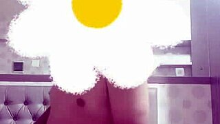 SELINGKUH SAMA IBU SAMBUNG DI KAMAR KOSS!