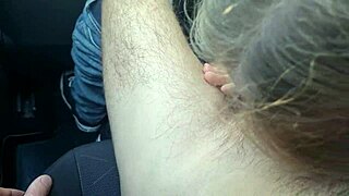 Blonde couple's homemade car blowjob avoids fare payment.