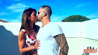 Vittoria and Pam enjoy a group session